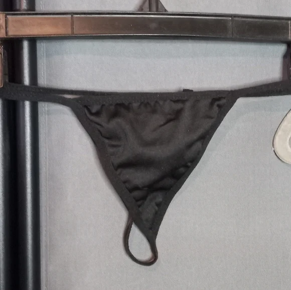 2 Peice Black Lingerie Set- medium - Picture 4 of 9